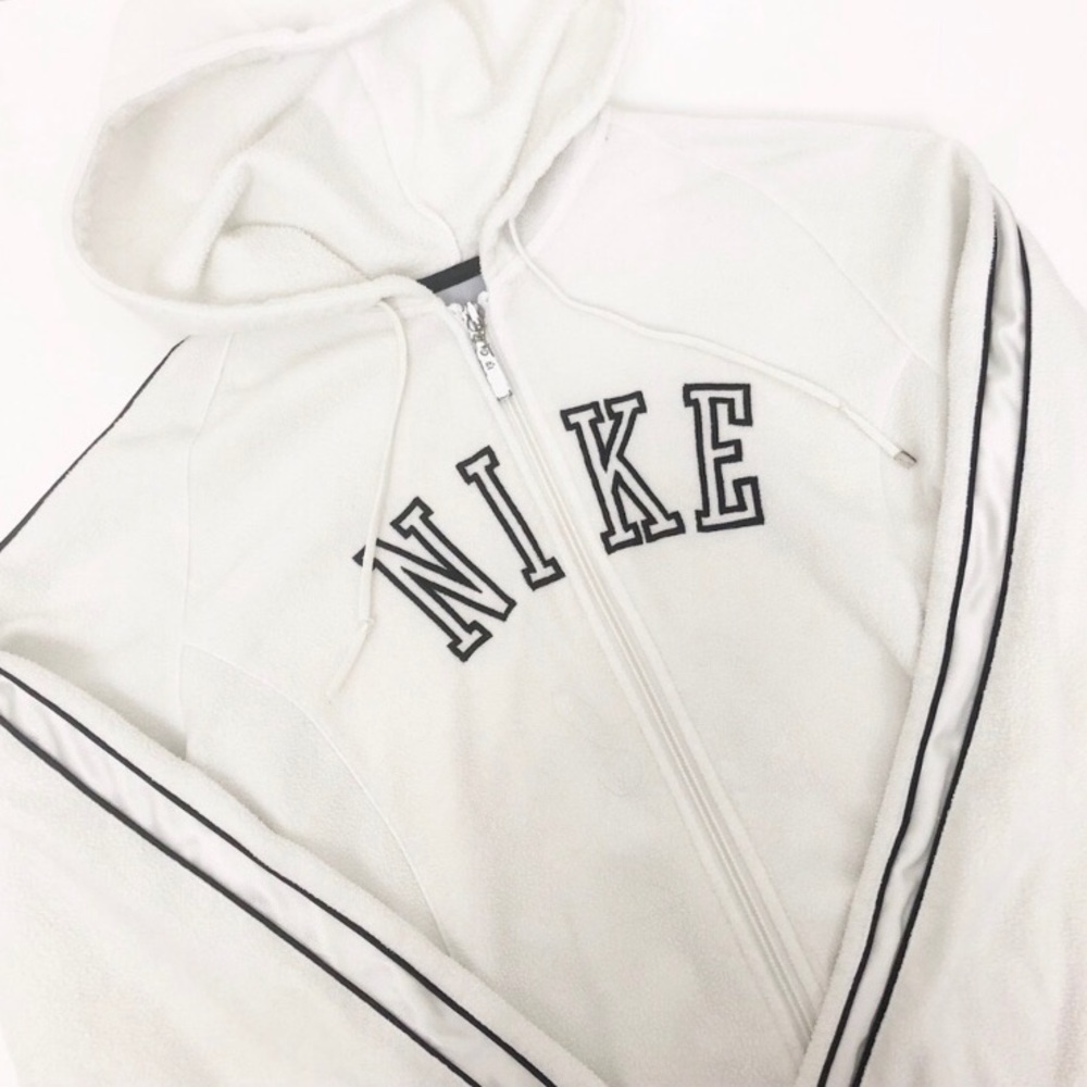 Vintage Nike White Zip-Up Fleece Hoodie